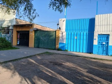 Sitio en venta en Salvador Gutierrez - Autopista Central General Velasquez, Quinta Normal
