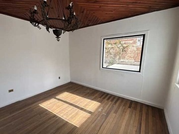 Local Comercial en arriendo mensual en Oficinas iluminadas a pasos de Libertad (175044), Viña del Mar - 2 baños