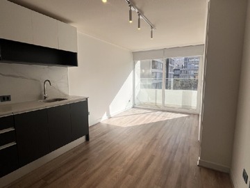 Departamento en arriendo mensual en Santa Elvira casi esquina V.Mackenna, Ñuñoa - 1 dormitorio, 1 baño