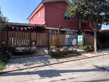 Casa en venta en la place, Maipú - 5 dormitorios, 2 baños