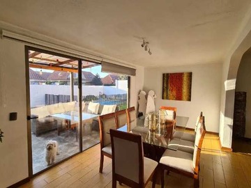 Casa en venta en Moderna Casa con Excelente Conectividad (155862), Til til - 4 dormitorios, 3 baños