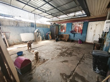 Casa en venta en Ganges 6056, San Joaquín - 5 dormitorios, 2 baños