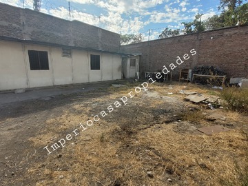 Local Comercial en venta en Avenida Recoleta 2248, Recoleta - 10 dormitorios