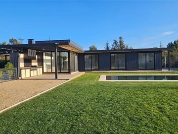 Casa en arriendo mensual en Santa Luisa, los libertadores, Colina - 3 dormitorios, 3 baños