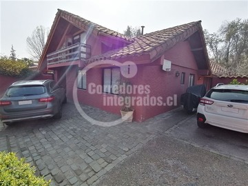 Local Comercial en venta en El rodeo-camino huinganal, Lo Barnechea - 4 baños