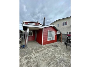 Casa en venta en Puerta sur, Puerto Montt - 3 dormitorios, 2 baños