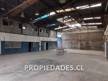 Terreno Industrial en arriendo mensual en Av. Las Industrias / Carlos Valdovinos, San Joaquín - 4 dormitorios, 2 baños
