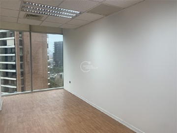 Oficina en arriendo mensual en Balmoral, Las Condes - 1 dormitorio, 1 baño
