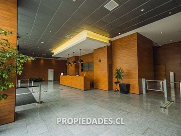 Oficina en arriendo mensual en Metro manquehue, Las Condes - 2 baños