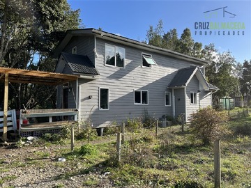 Casa en venta en Club de Campo Residencial, Puerto Varas - 3 dormitorios, 3 baños