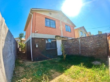 Casa en arriendo mensual en Haras de buin, Buin - 3 dormitorios, 1 baño