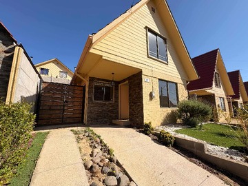 Casa en venta en Se vende casa en quilpue 3d+2b+1e (156262), Quilpué - 3 dormitorios, 2 baños