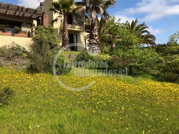 Casa en venta en Alto Santo Domingo/ San Juan, San Antonio - 4 dormitorios, 3 baños