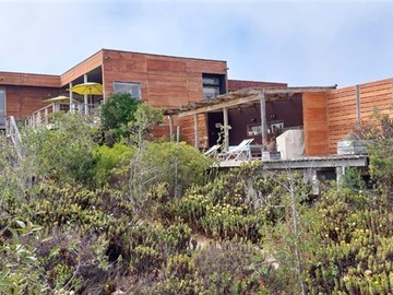 Casa en venta en Rocas de San Andrés / Camino del Alto, Los Vilos - 3 dormitorios, 2 baños