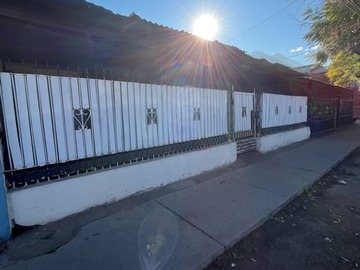 Casa en venta en El bosque uno, Huechuraba - 5 dormitorios, 1 baño