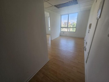 Oficina en venta en Federico Froebel - Darío Urzua, Providencia - 1 baño