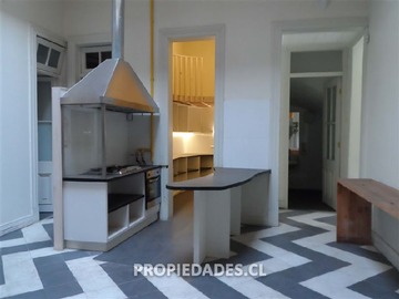 Casa en venta en Barrio Brasil - Catredral - Metro Santa Ana, Santiago - 14 dormitorios, 7 baños