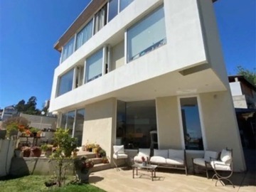 Casa en venta en Agua santa, Viña del Mar - 3 dormitorios, 3 baños