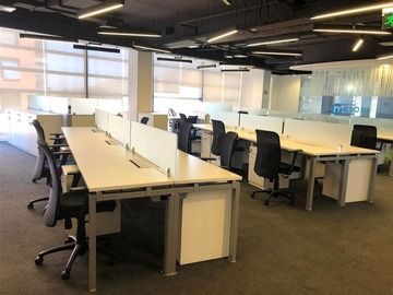Oficina en arriendo mensual en Edificio magnus ii, Huechuraba