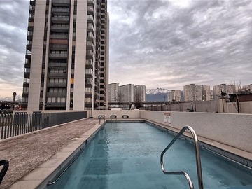 Departamento en venta en Metro Carlos Valdovinos/ Estacionamiento, San Joaquín - 2 dormitorios, 2 baños