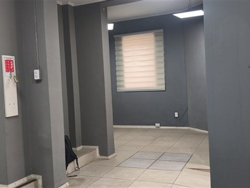 Bodega en arriendo mensual en Bombero Nuñez, recoleta, Santiago - 1 baño