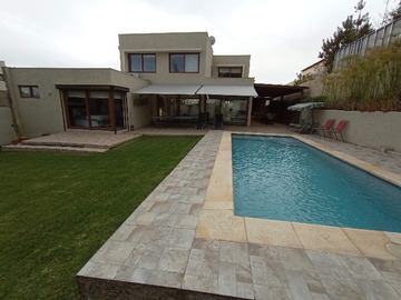 Casa en venta en La Reina (74054), La Reina - 5 dormitorios, 5 baños