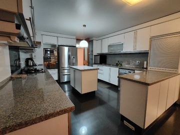 Departamento en venta en Estilo, elegancia y la mejor vista al mar (170605), Viña del Mar - 5 dormitorios, 5 baños