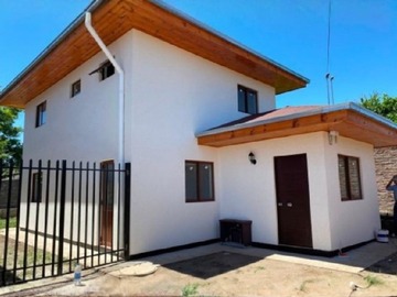 Casa en arriendo mensual en Calle olegario lazo, San Fernando - 3 dormitorios, 3 baños