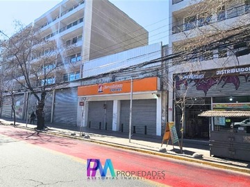 Local Comercial en arriendo mensual en Arauco con san diego, Santiago - 1 baño