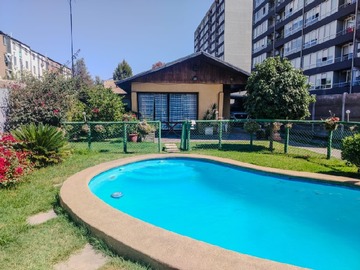 Casa en venta en Se vende casa 5dorm + 2 baños excelente estado, La Cisterna - 5 dormitorios, 3 baños