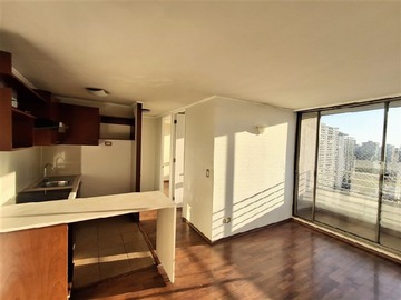 Departamento en venta en Serrano / Tarapacá, Santiago - 2 dormitorios, 1 baño