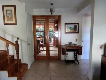 Casa en venta en Moderna Casa con Excelente Conectividad (177235), Huechuraba - 4 dormitorios, 4 baños