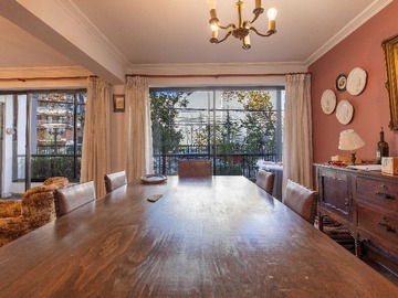 Departamento en venta en Amplio Depto en el Corazón de Providencia (168540), Providencia - 4 dormitorios, 3 baños