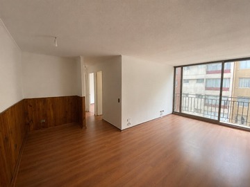 Departamento en arriendo mensual en Brasil 875 con San Pablo, Santiago - 3 dormitorios, 2 baños