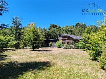 Casa en venta en Marina Ensenada, Puerto Varas - 4 dormitorios, 3 baños