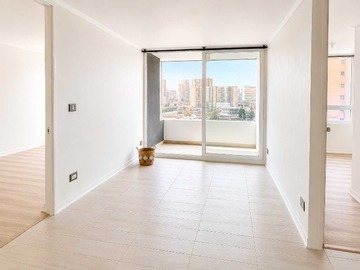 Departamento en arriendo mensual en Depto estilo Mariposa, metro Hospitales (182284), Independencia - 2 dormitorios, 2 baños