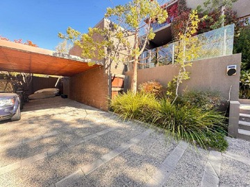 Casa en venta en Venta casa Lo Barnechea (94392), Lo Barnechea - 5 dormitorios, 6 baños