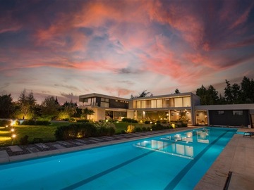 Casa en venta en El peñón 2927 Las Brisas de Chicureo Colina, Colina - 5 dormitorios, 5 baños