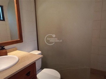 Casa en venta en Lo matta-la llavería mll, Vitacura - 4 dormitorios, 3 baños