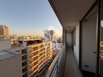 Departamento en venta en Edificio santa rosa urbano, Santiago - 2 dormitorios, 1 baño