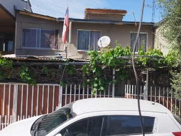 Casa en venta en Se Vende Propiedad Ubicada Pasaje Manuel Huichipocco Lampa - 3 dormitorios, 1 baño