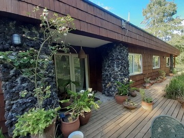 Casa en arriendo mensual en Villarrica, Villarrica - 5 dormitorios, 3 baños