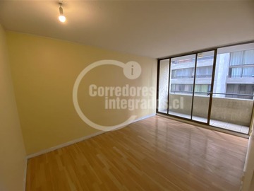 Departamento en venta en San Martin / General Mackenna, Santiago - 2 dormitorios, 1 baño