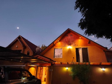 Casa en venta en Amplia Casa - Maipú (170402), Maipú - 4 dormitorios, 2 baños