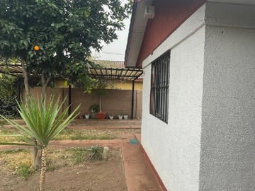 Casa en venta en Casa Independiente, Buen Sector - 3 dormitorios, 2 baños