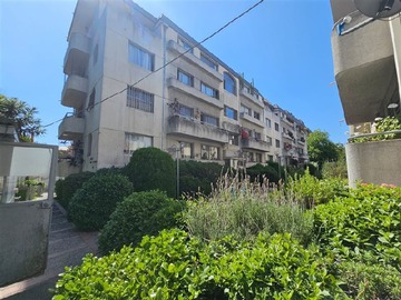 Oficina en venta en Eduardo castillo velasco 1072, Ñuñoa - 3 dormitorios, 1 baño