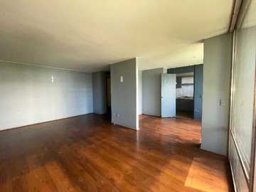Departamento en venta en Oportunidad única para remodelar (166155), Vitacura - 3 dormitorios, 2 baños