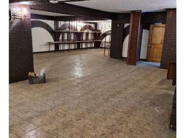 Local Comercial en arriendo mensual en Alameda 864, Santiago