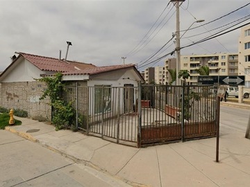Casa en venta en Calle Flor del Aire 1569, La Serena - 3 dormitorios, 2 baños