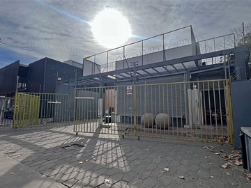 Local Comercial en arriendo mensual en Av. Padre Hurtado Norte / Las Hualtatas, Vitacura